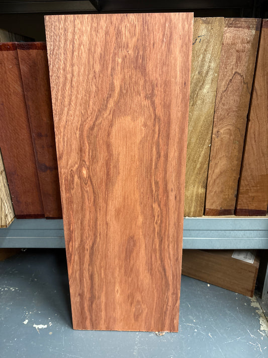 Bloodwood BW08 — 490x184x19mm