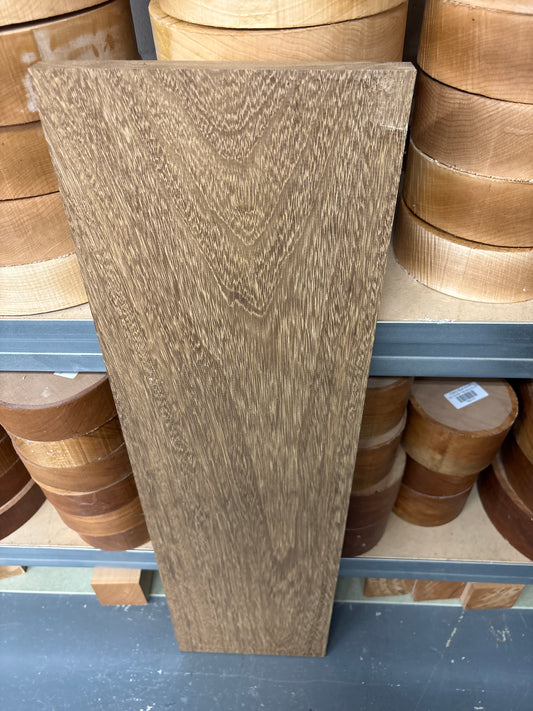 Iroko IRO01 — 820x225x22mm