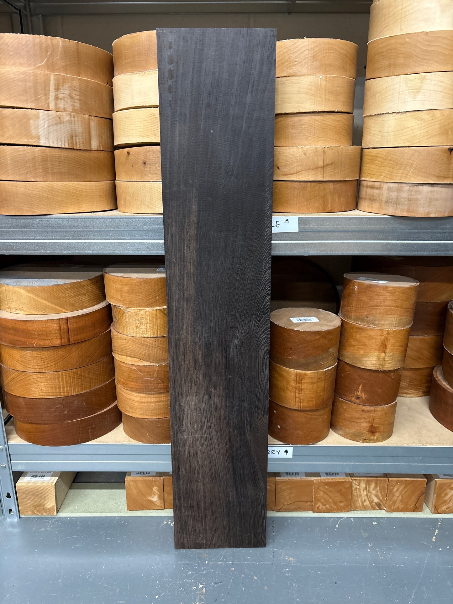Wenge WEN01 — 890x175x23mm