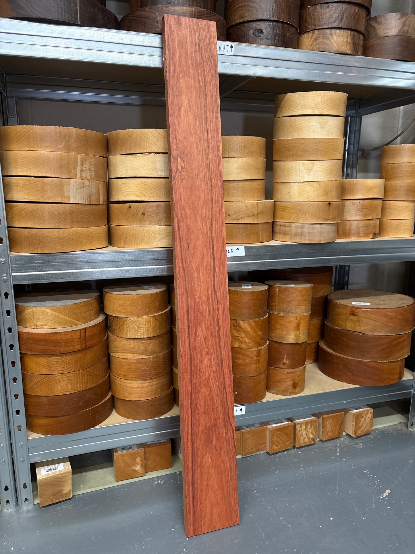 Bloodwood BW06 — 1115x120x23mm