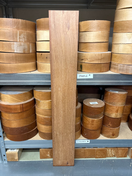 Jatoba J02 — 920x137x20mm