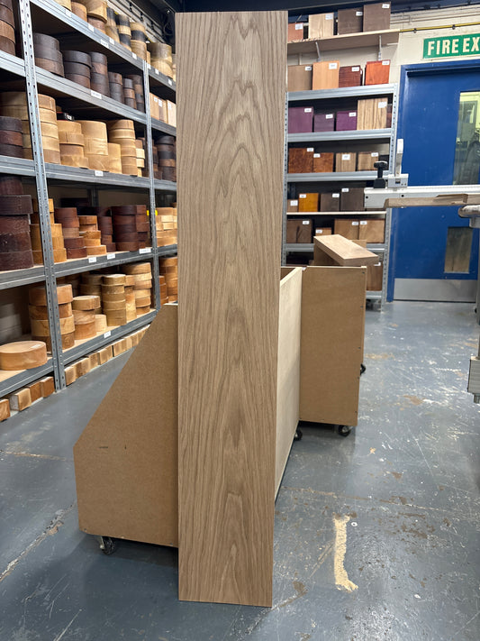 American White Oak AWO05 — 1210x210x17mm