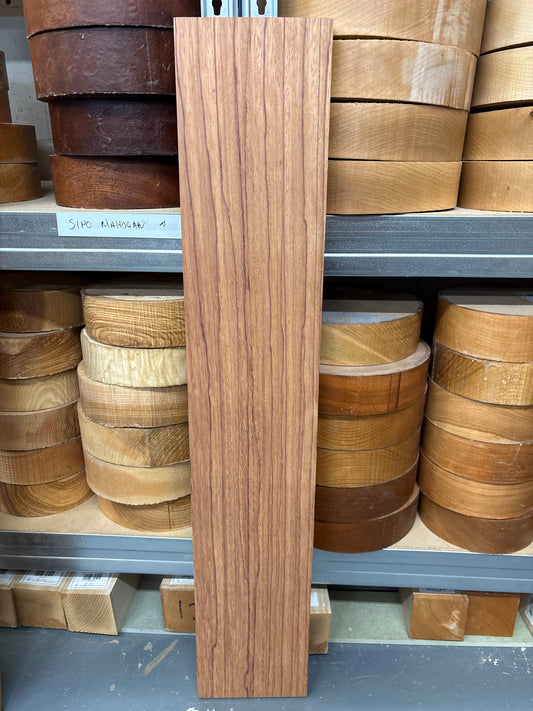 Red Zebrano Plank RZ04 — 795x145x23mm PAR