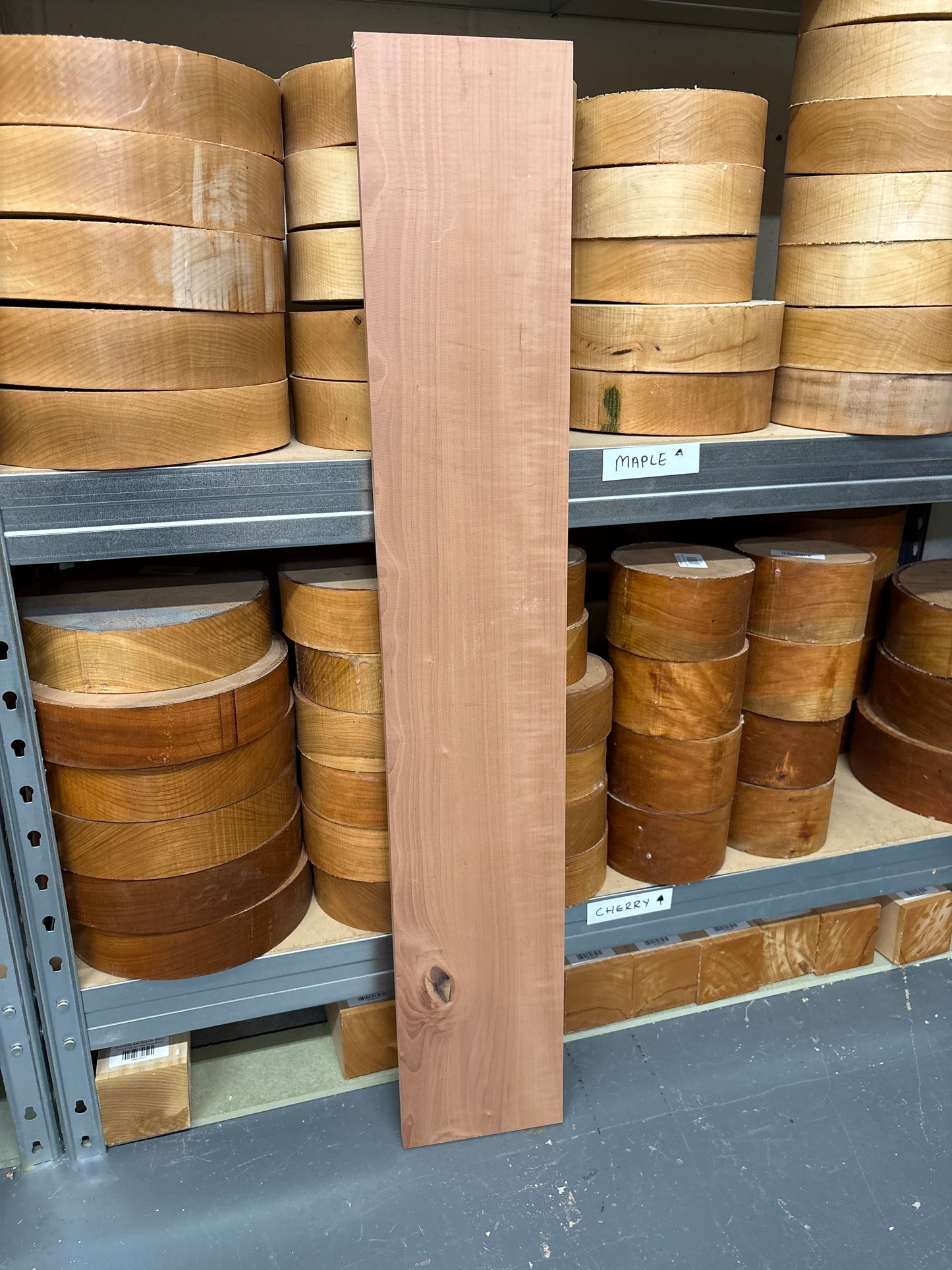 Swiss Pear SP05 — 905x150x18mm