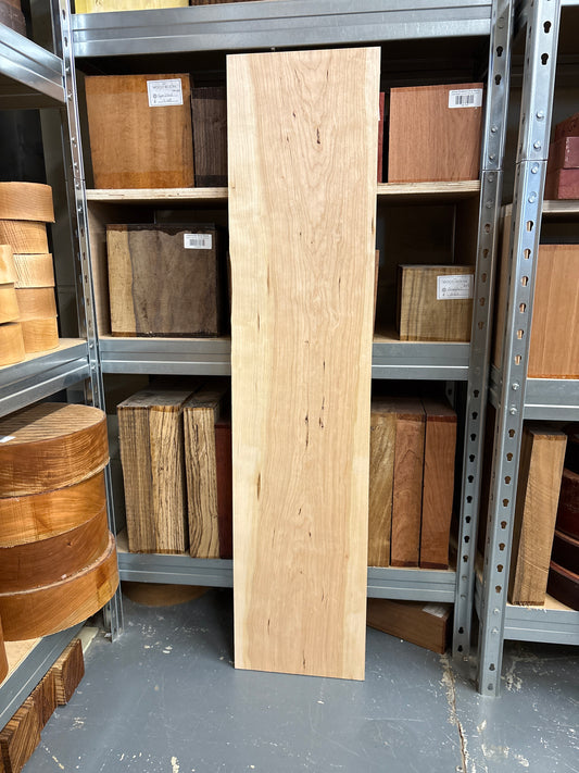 Cherry CH10 — 1085 × 245 × 22mm Planed