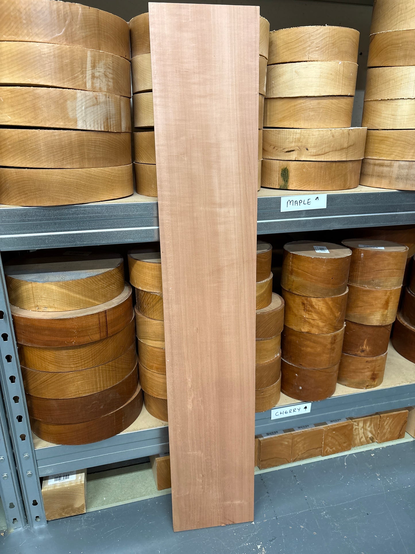 Swiss Pear SP04 — 895x160x18mm