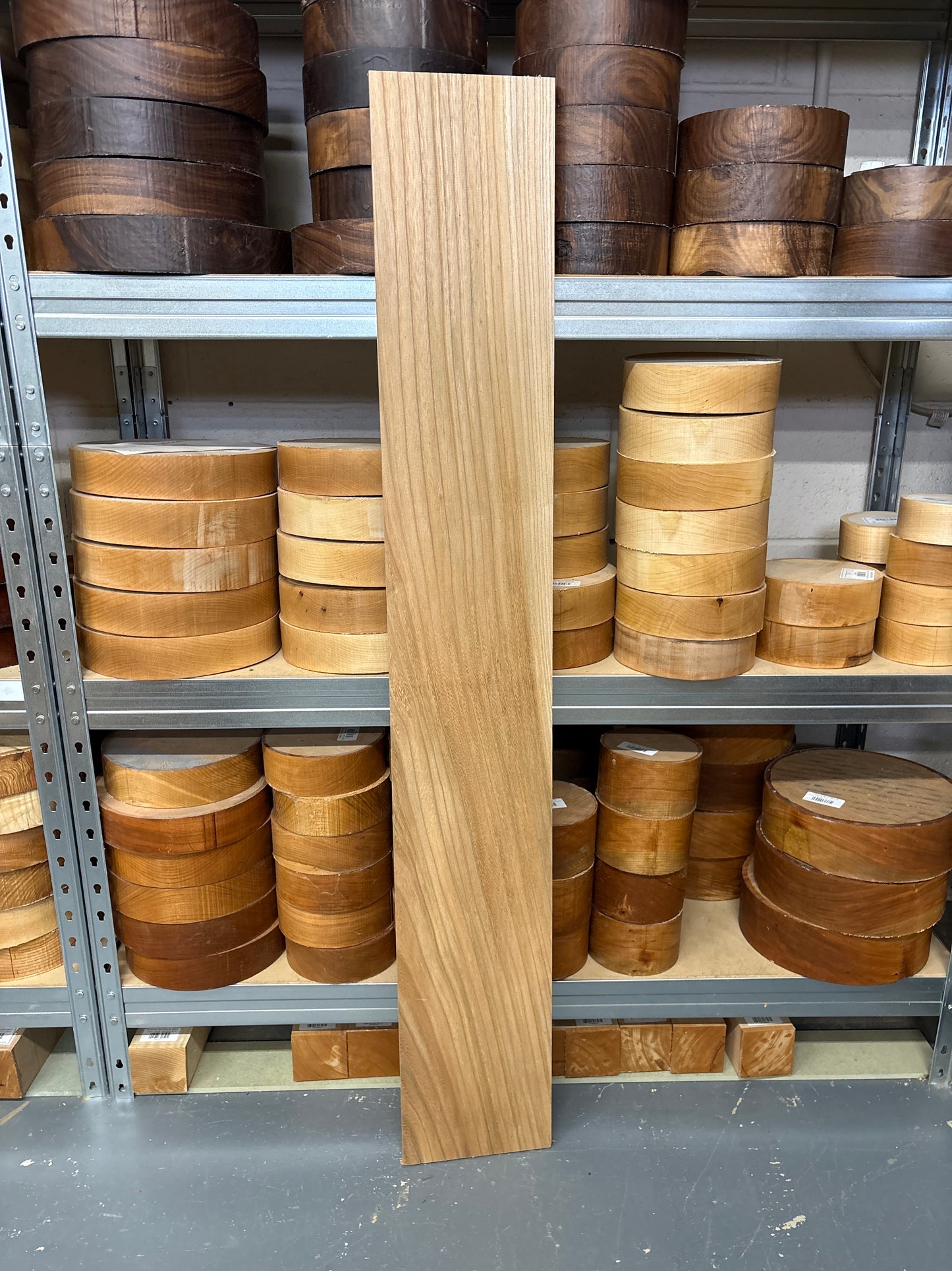 Elm ELM05 — 1270x190x20mm