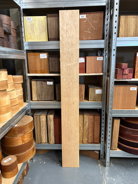 Cherry CH12 — 1390 × 160 × 22mm Planed