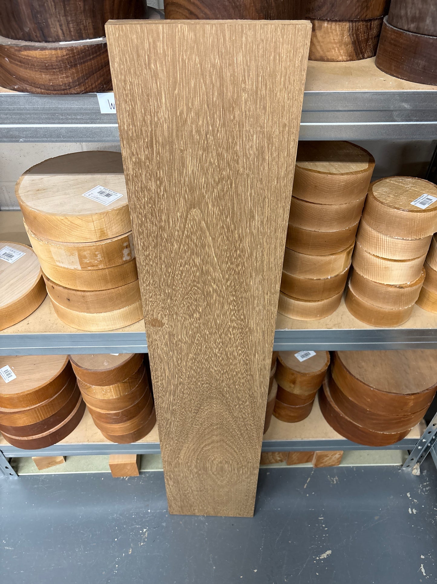Iroko IRO03 — 1165x230x24mm