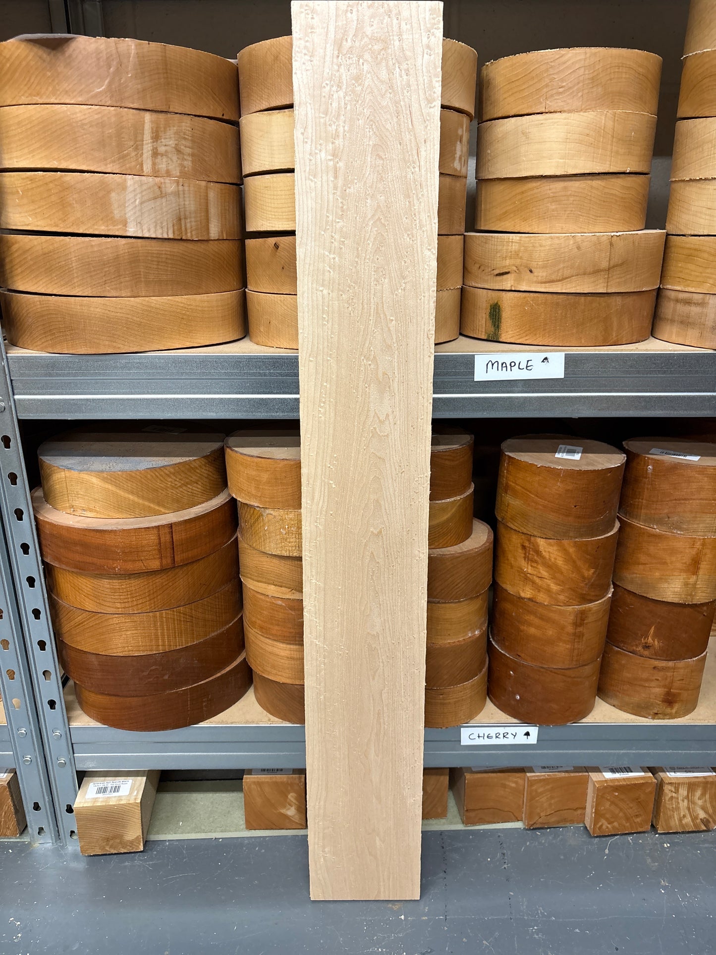 Birdseye Maple BM08 — 910x125x24mm