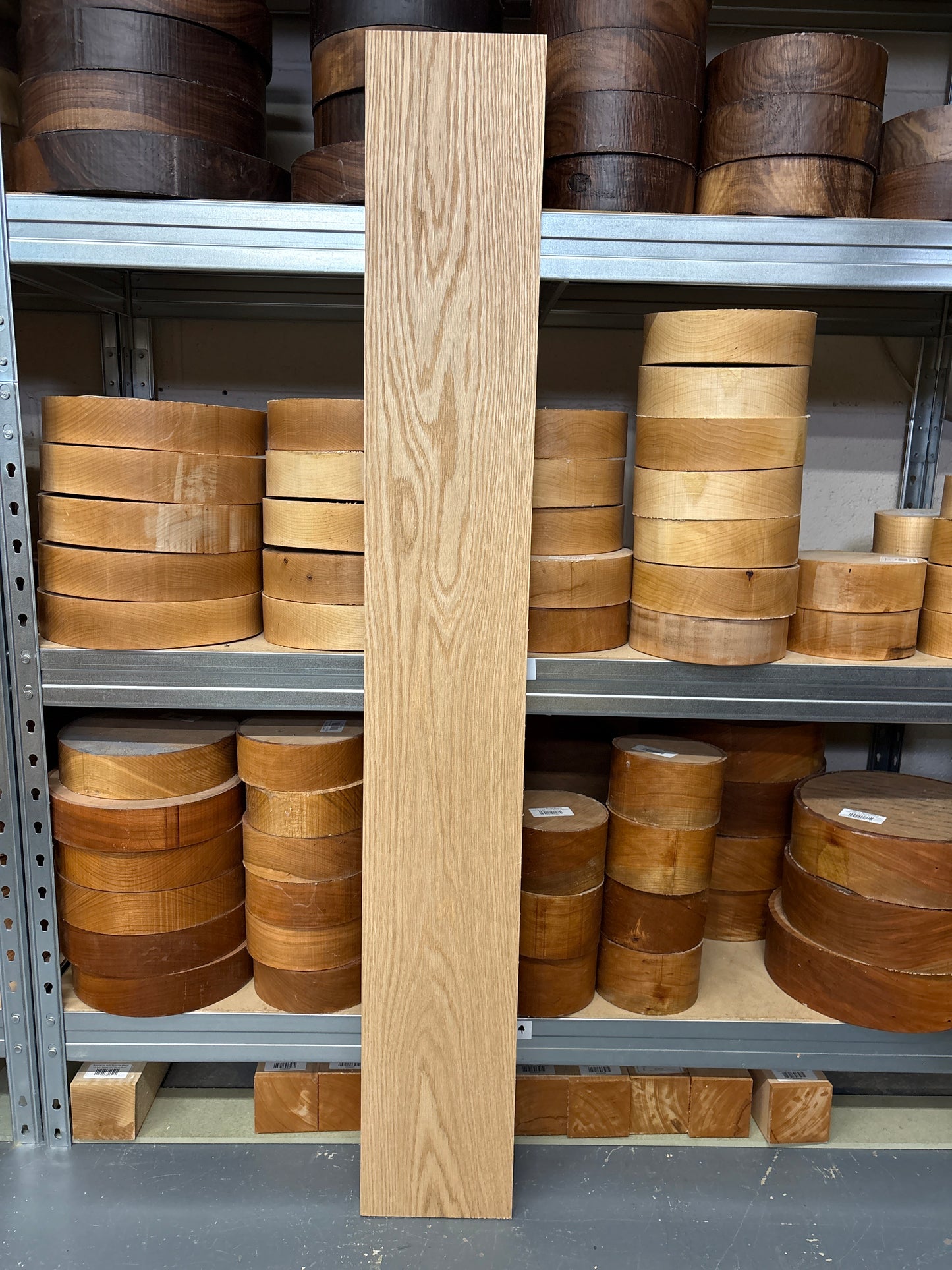 Red Oak RED02 — 1220x170x26mm