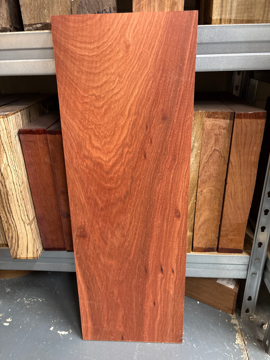 Bloodwood BW09 — 640x222x16mm