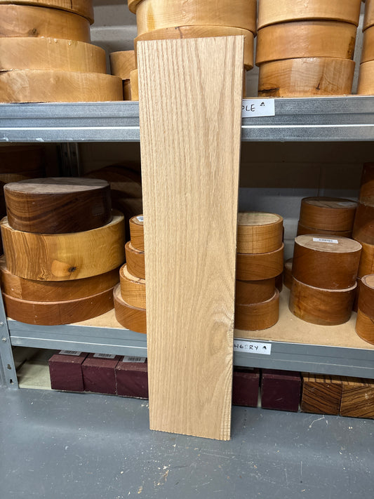 Red Oak RED08 — 700×160×24mm