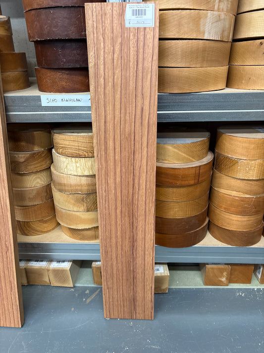 Red Zebrano Plank RZ04 — 795x145x23mm PAR