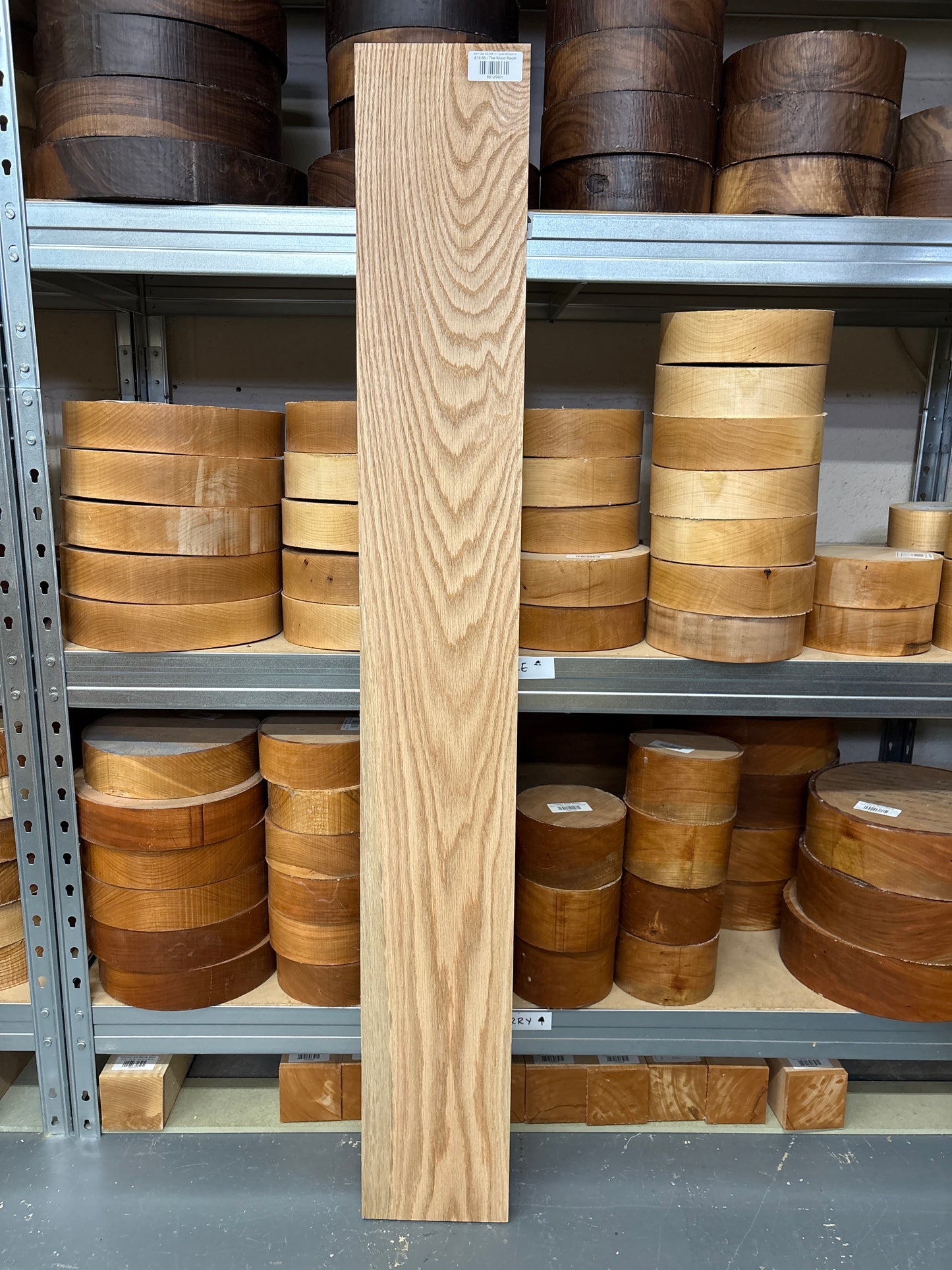 Red Oak RED04 — 1220x165x26mm