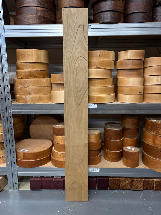 African Walnut AFW12 — 1155x143x20mm Planed Faces