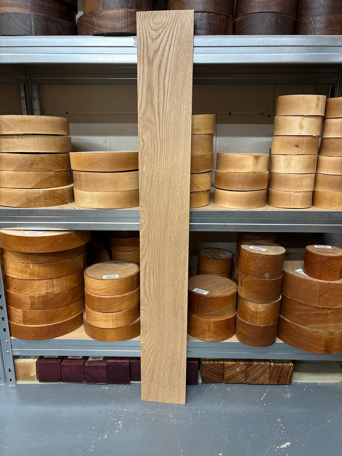 American White Oak AWO07 — 1130x143x19mm Planed Faces