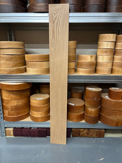 American White Oak AWO07 — 1130x143x19mm Planed Faces