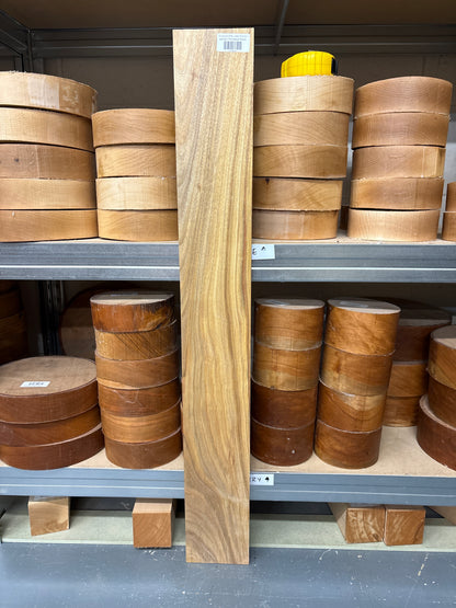 Canarywood CW06 — 940x122x21mm