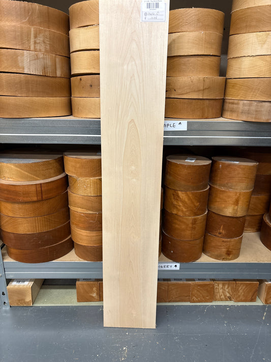 American Maple MC06 — 890x160x22mm (Cabinet Grade)