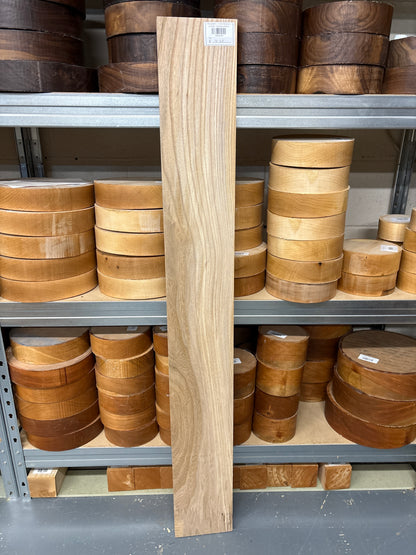 Elm ELM03 — 1210x150x22mm