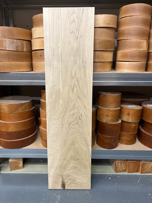Tulip Poplar TUL04 — 910×230×36mm