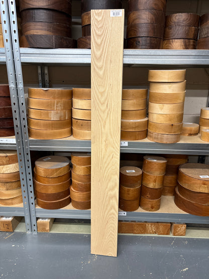American Ash AASH17 — 1230x145x46mm