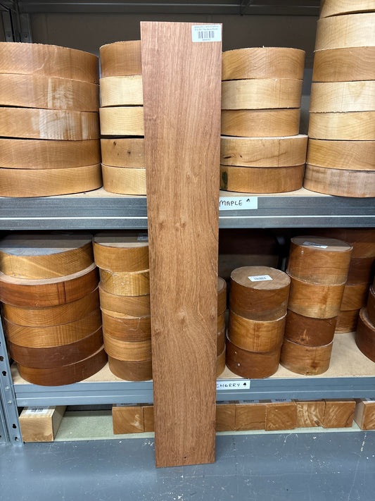 Jatoba J03 — 920x137x20mm