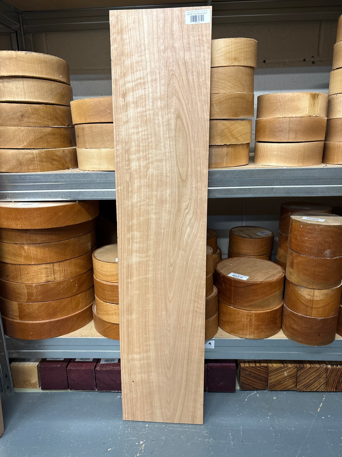 Cherry CH02 — 945 × 205 × 21mm Planed