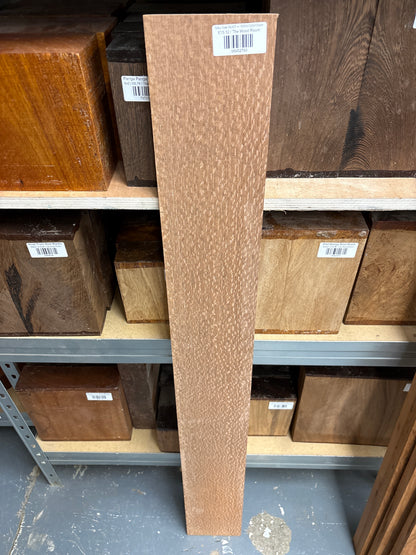 Silky Oak SO07 — 1031x123x15mm