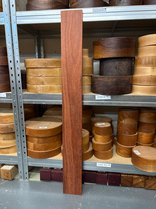 Padauk Plank PAD20 — 1065×115×25mm