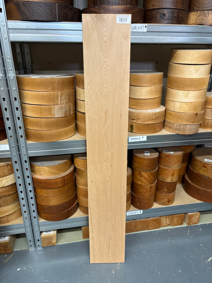 Cherry CC04 — 1110x175x22mm (Cabinet Grade)