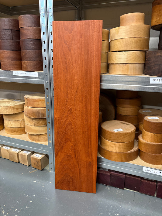 Padauk Plank PAD19 — 850×224×22mm