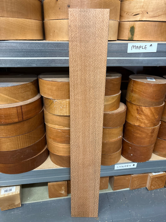 Silky Oak SO03 — 700x100x13mm