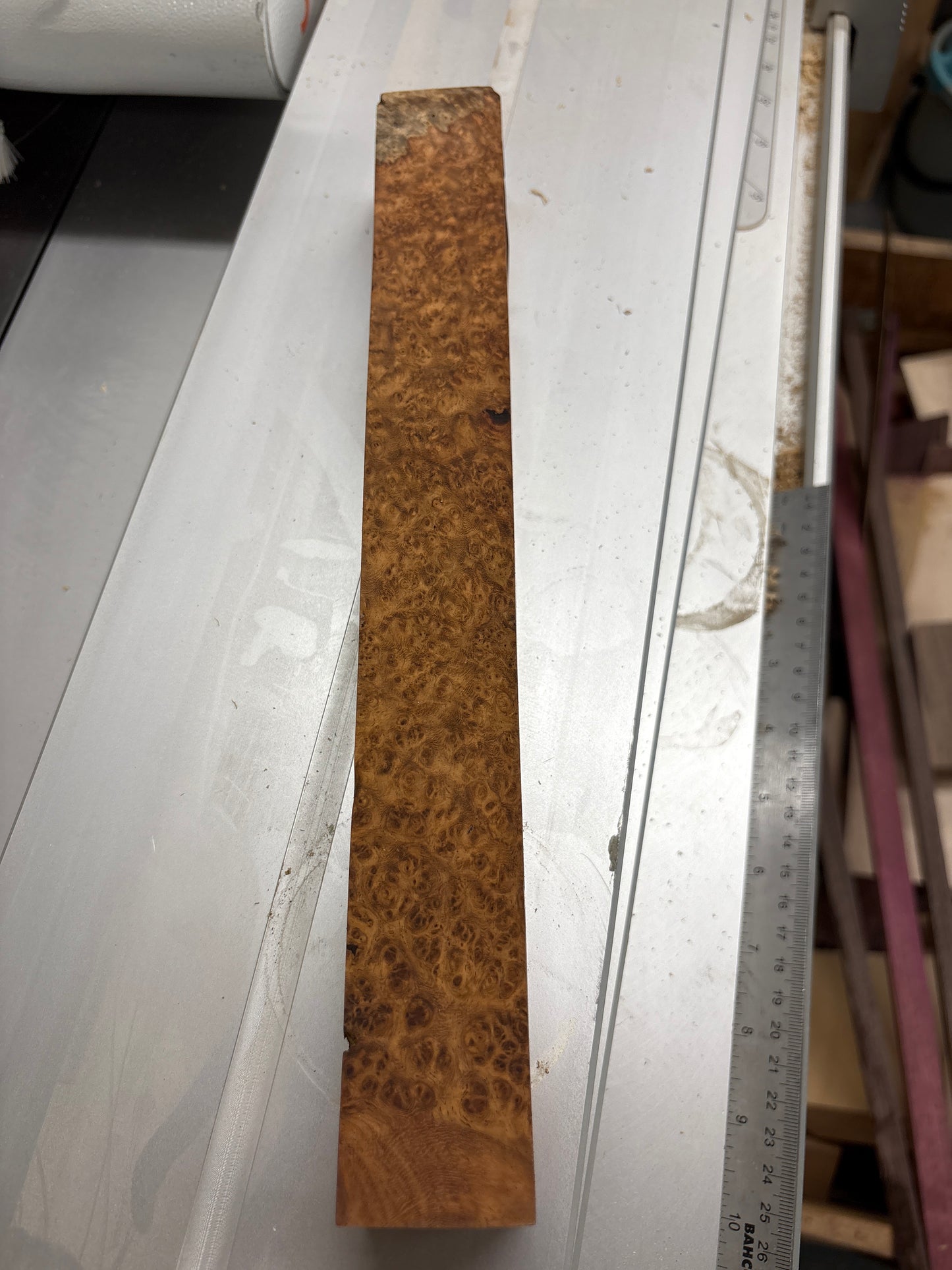Amboyna Burl — 40x40x310 — ABS02