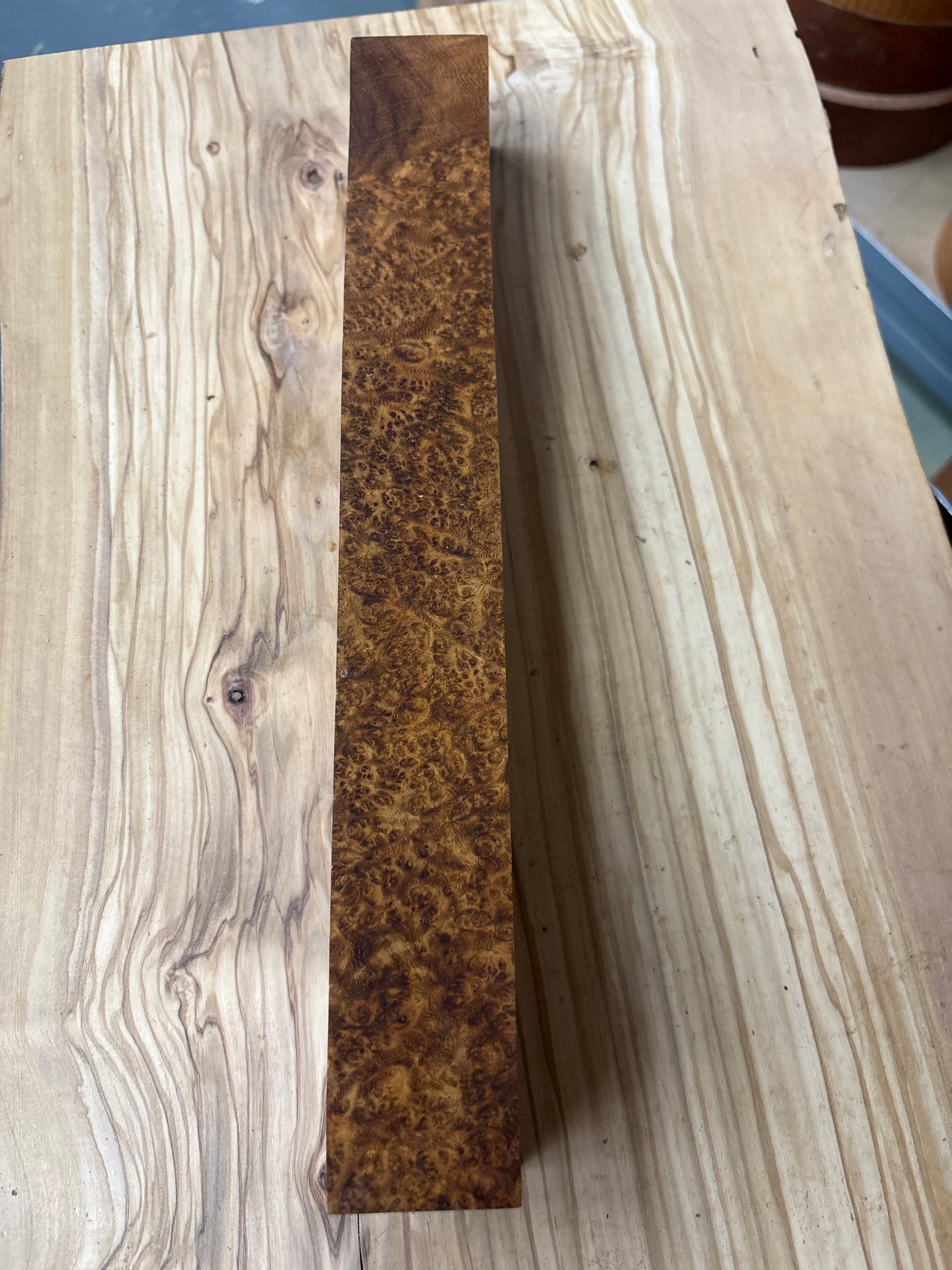 Amboyna Burl — 40x40x310 — ABS03
