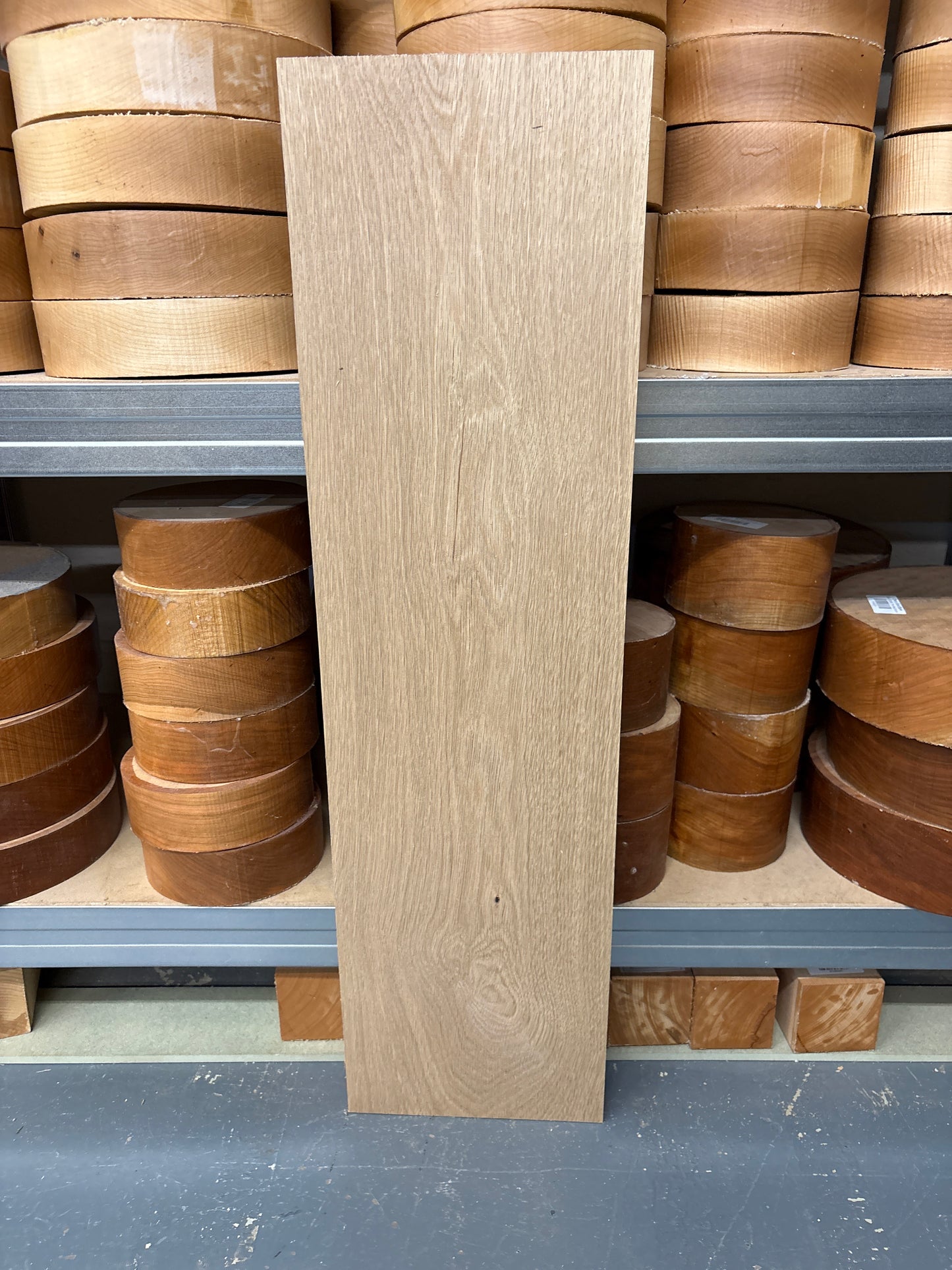 American White Oak AWO01 — 810 x 220 x 20mm