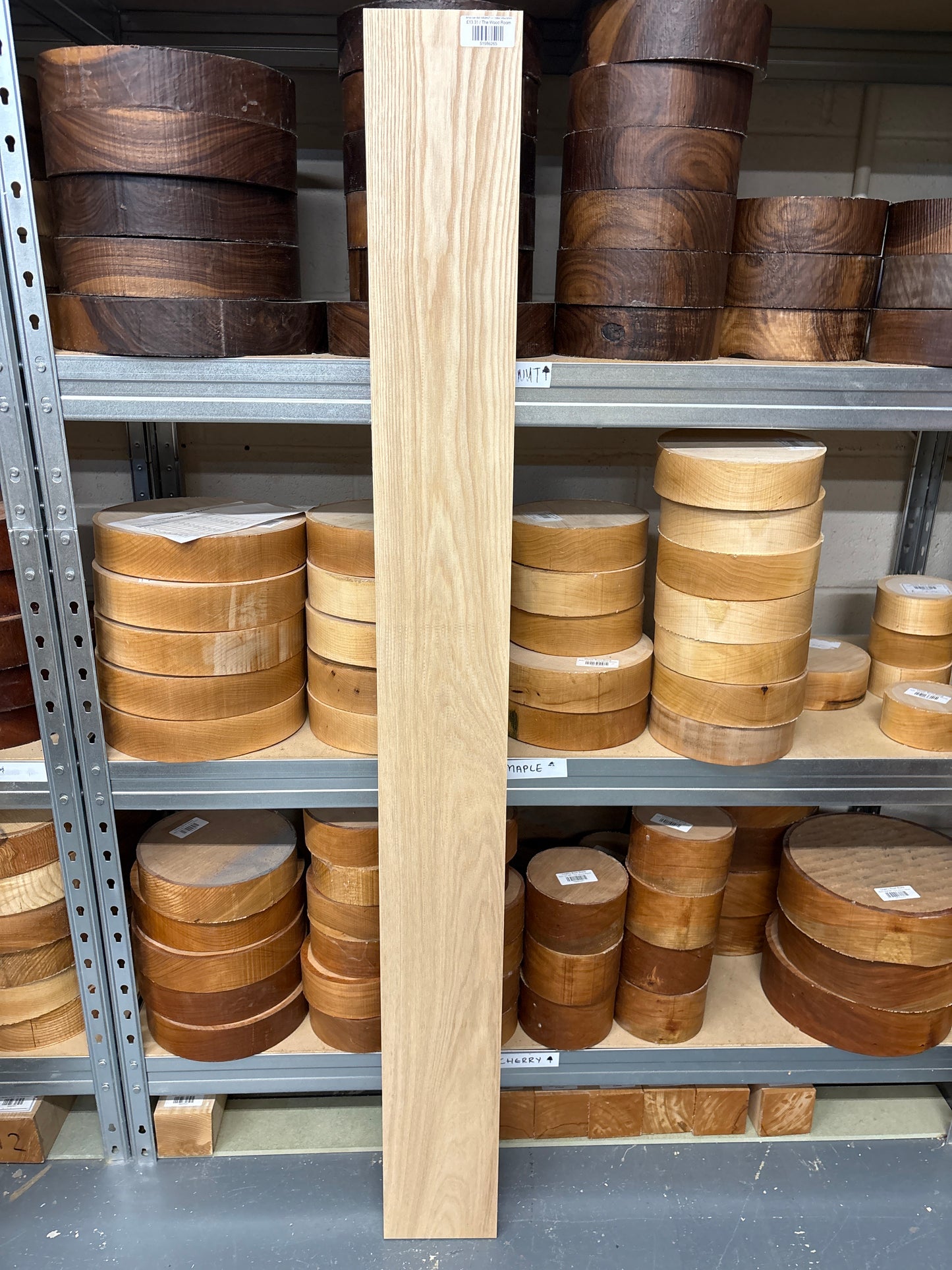 American Ash AASH07 — 1390x145x23mm