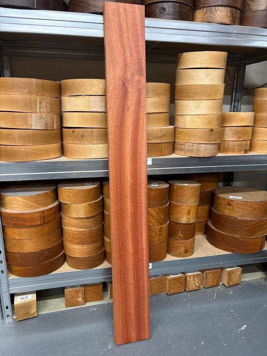 Bloodwood BW04 — 1110x125x27mm