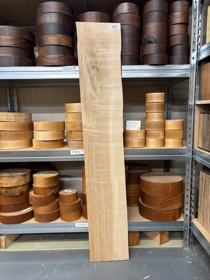 European Ash EASH07 — 1290x220-230x22mm (Live Edge)