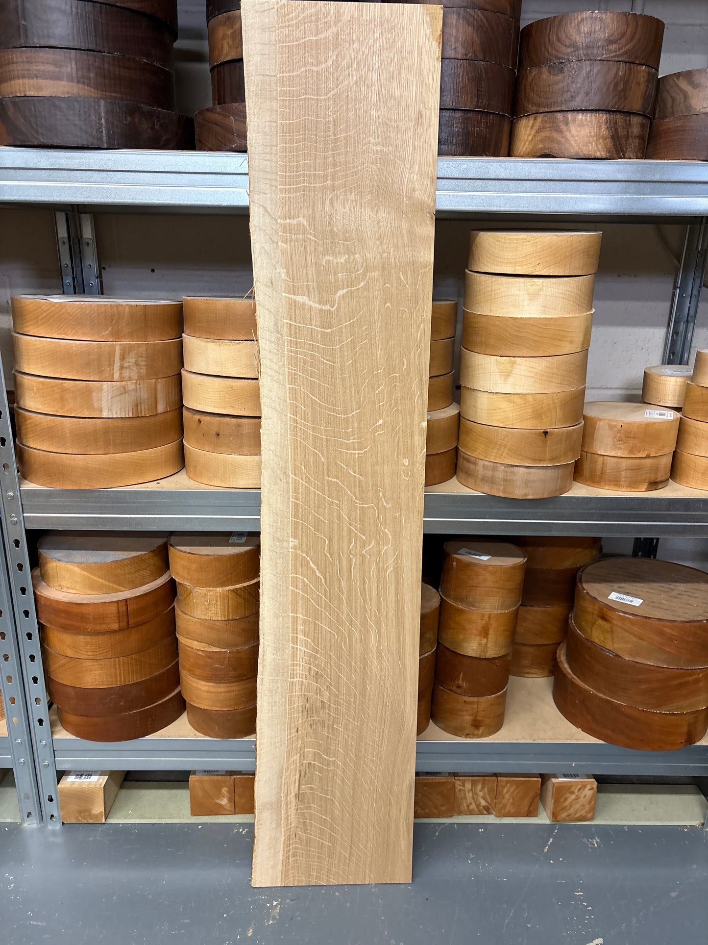 European Oak EUO01 — 1245x240avg x18mm (Live Edge)