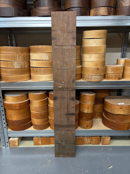 Walnut AWB11 — 1100x165x27mm