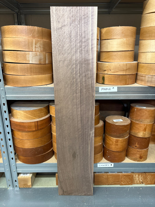 Am. Walnut ABW09 — 950x190x20mm