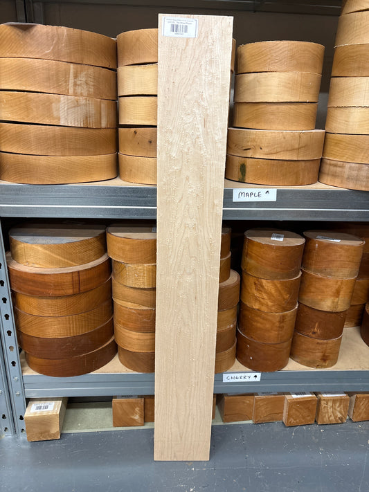 Birdseye Maple BM08 — 910x125x24mm