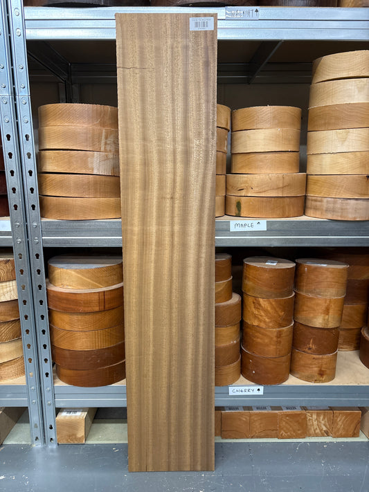 African Walnut AFW01 — 1060x210x23mm