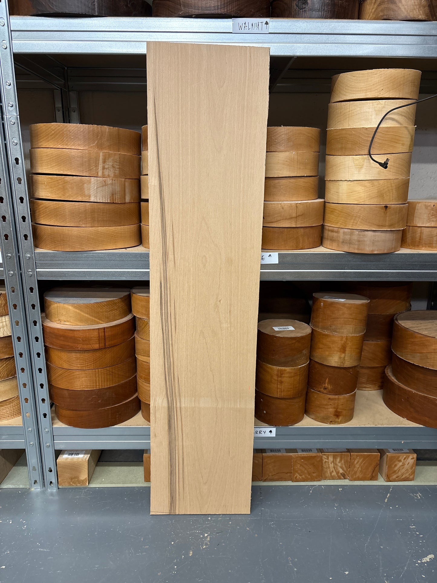 European Beech BEE03 — 1025x235x25mm