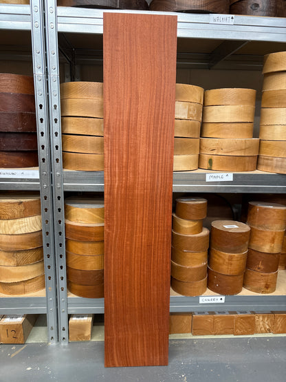 Padauk Plank PAD10 — 1065 × 215 × 24mm