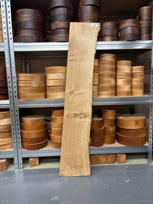 English Oak ENO03 — 1200 x 220avg x 35mm (Live Edge)