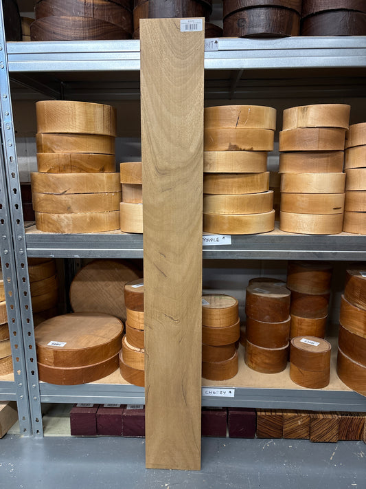 African Walnut AFW10 — 1120x147x20mm Planed Faces