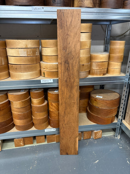 Tigerwood TW04 — 1070x150x24mm